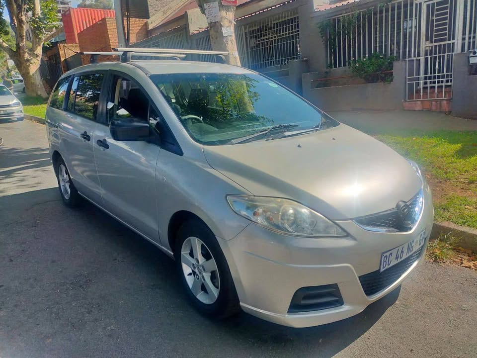 2011 Mazda 5, 7seater 2.0 Petrol, Manual, Silver Color, Mileage