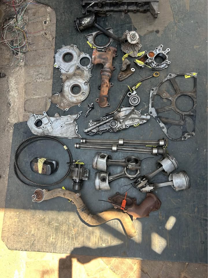 Toyota KZTE 3.0 Assorted Engine Parts For Sale @Circle 7 Used Parts - Private Seller Toyota KZTE 3.0 Assorted Engine Parts For Sale @Circle 7 Used Parts - Private Seller