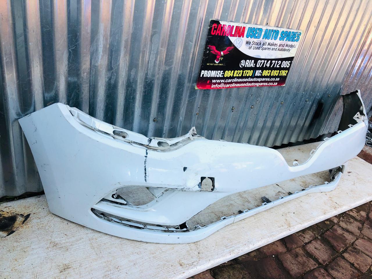 Renault Clio 4 facelift front bumper - Private Seller Renault Clio 4 facelift front bumper - Private Seller