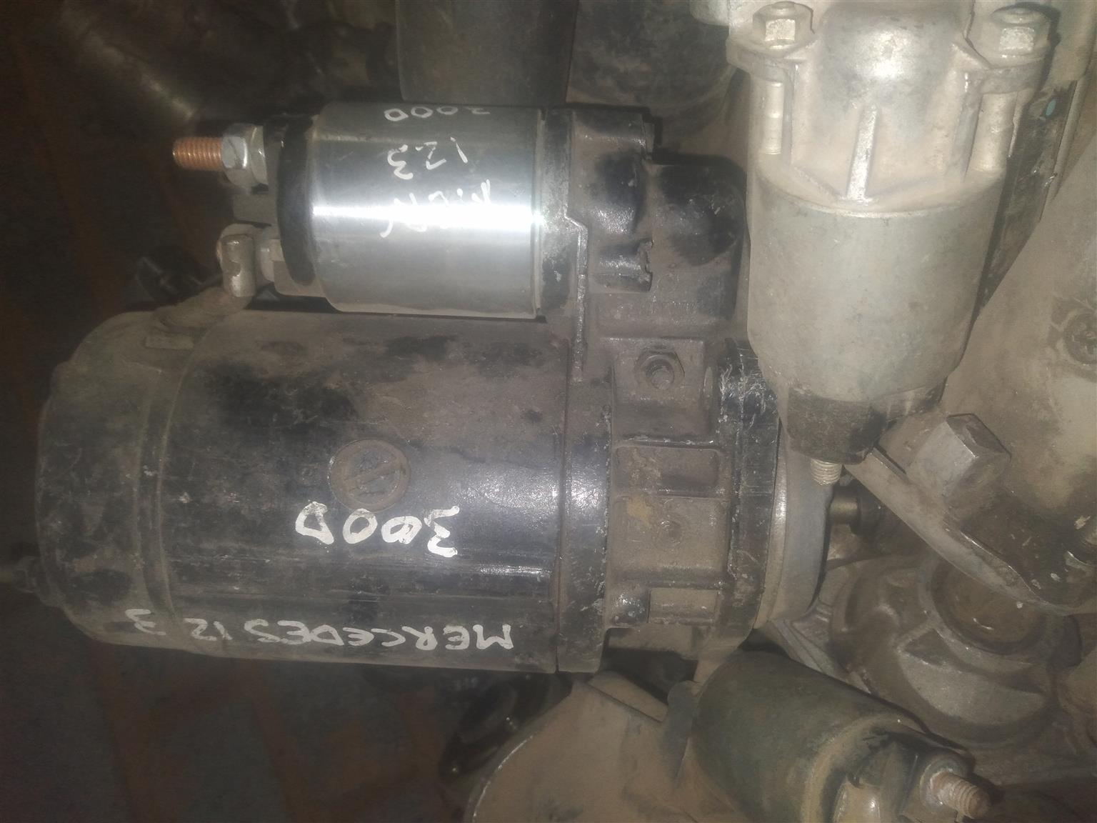 Mercedes Benz 300 d starter for sale - Private Seller