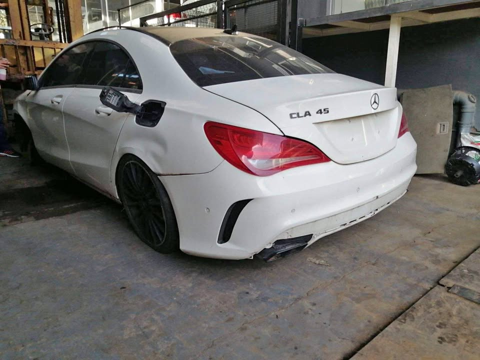Mercedes CLA 45 stripping