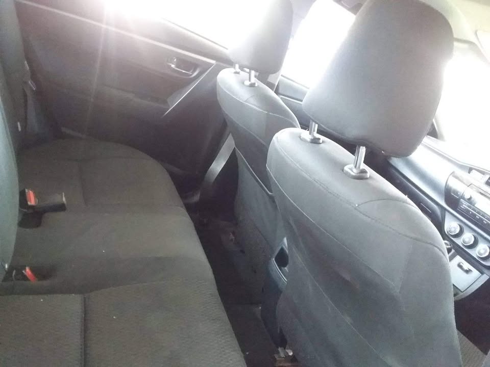 2014 Toyota Corolla Prestige sedan manual 2014