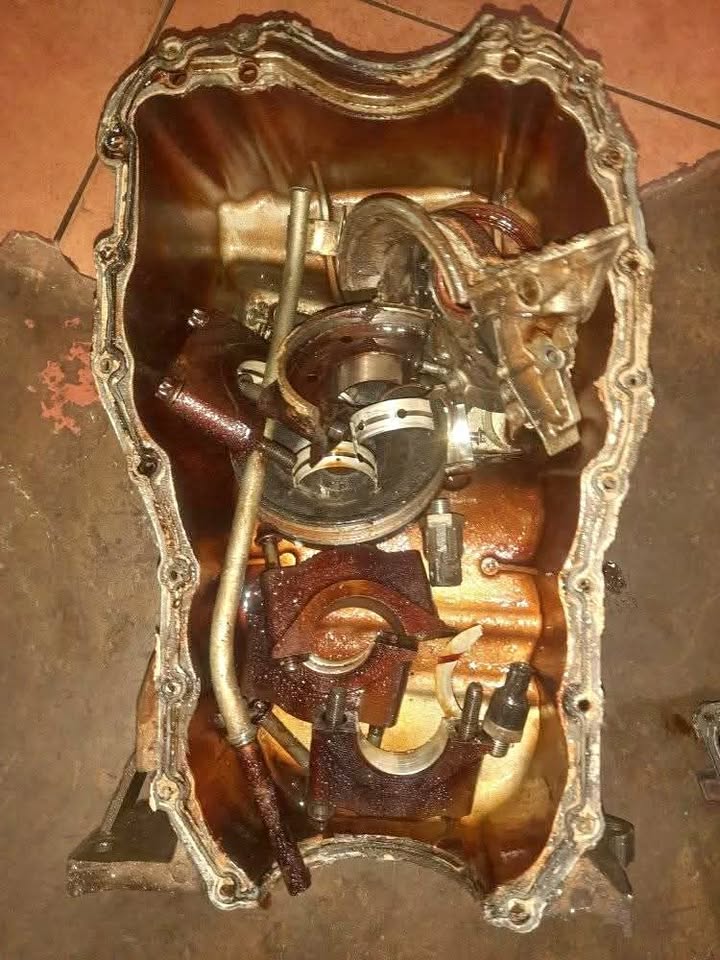 NISSAN NP200 OIL SUMP - Private Seller NISSAN NP200 OIL SUMP - Private Seller
