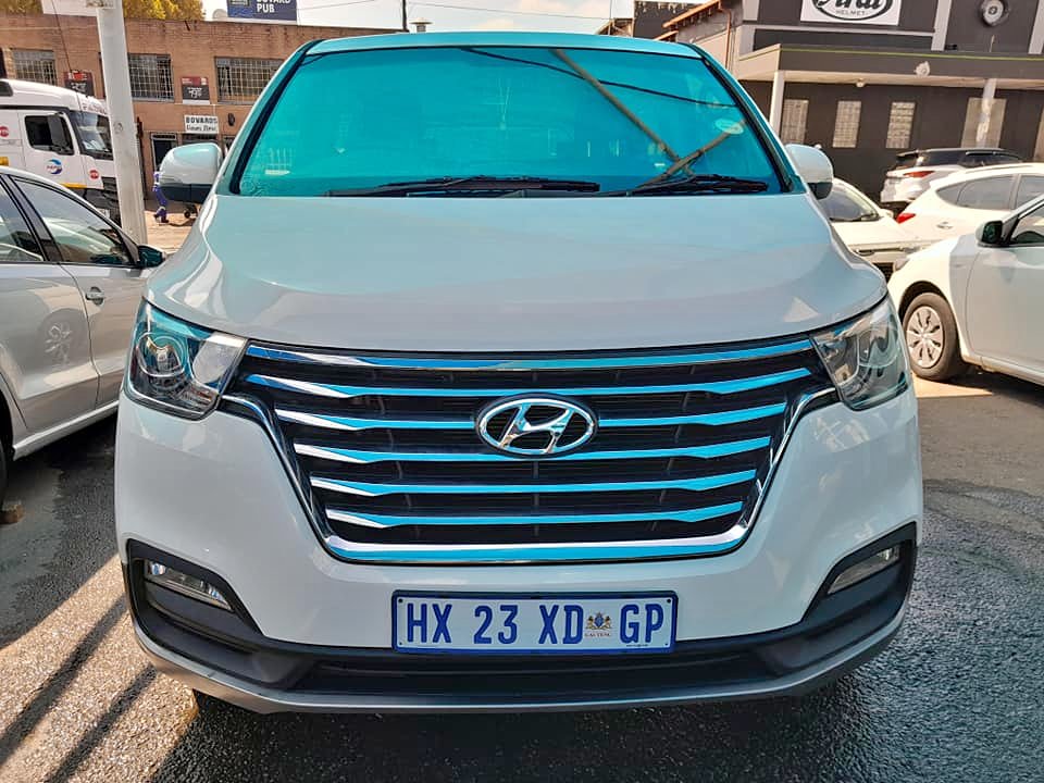 2019 HYUNDAI H1 2.5 AUTOMATIC