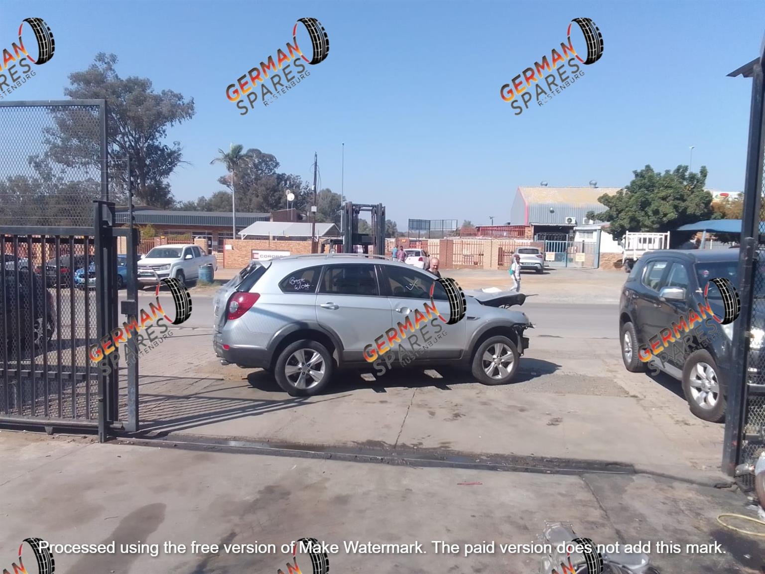 CHEV CAPTIVA 2.5 AUTOMATIC SPARES - Private Seller