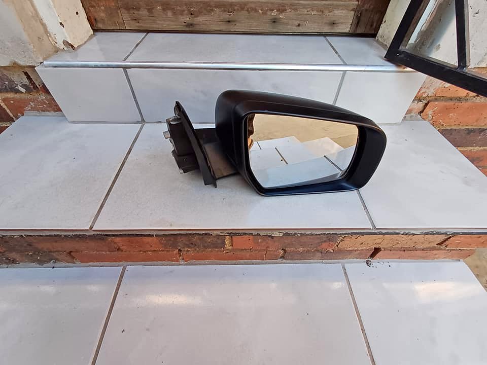 Ford ranger mirror - Private Seller