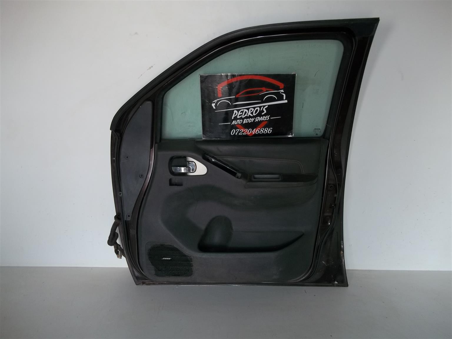 Nissan Navara / Pathfinder driver door - Private Seller