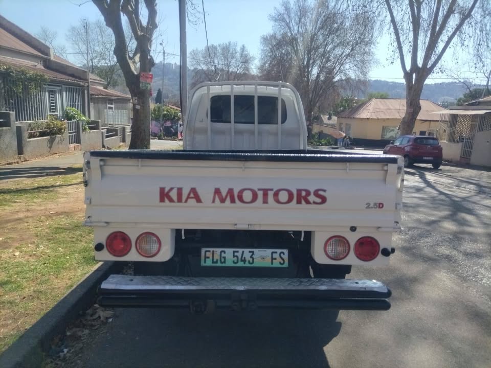 2014 Kia K2500 2.5T