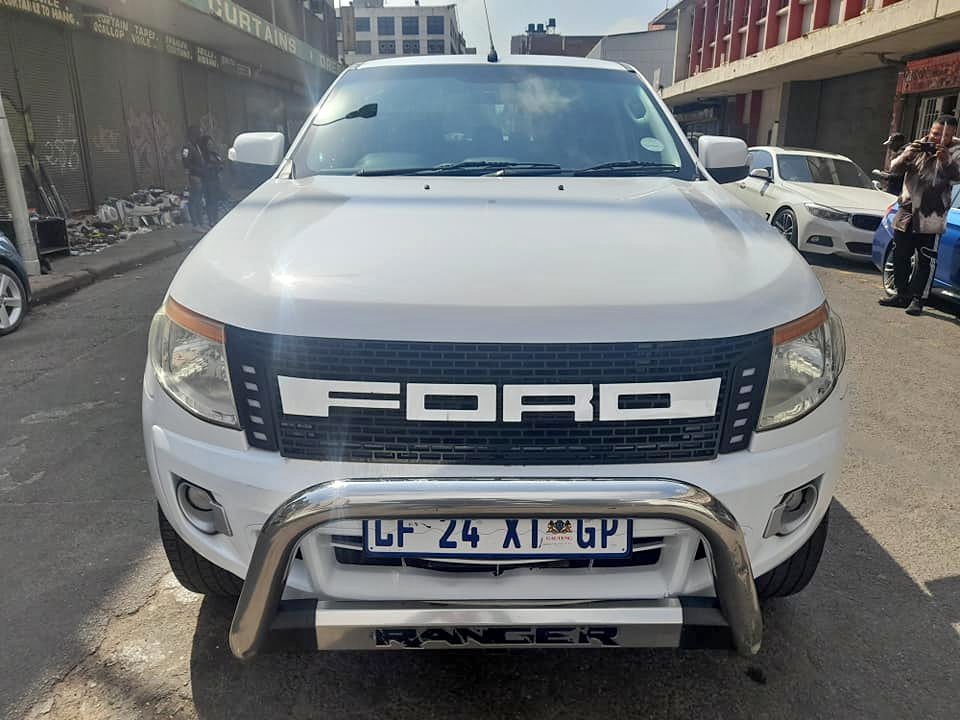 2013 FORD RANGER 3.2 AUTOMATIC LEATHER SEATS EXCELLENT CONDITION AVAILABLE