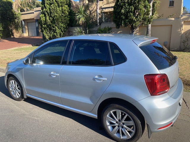Silver VW Polo 1,2 TSI Comfortline