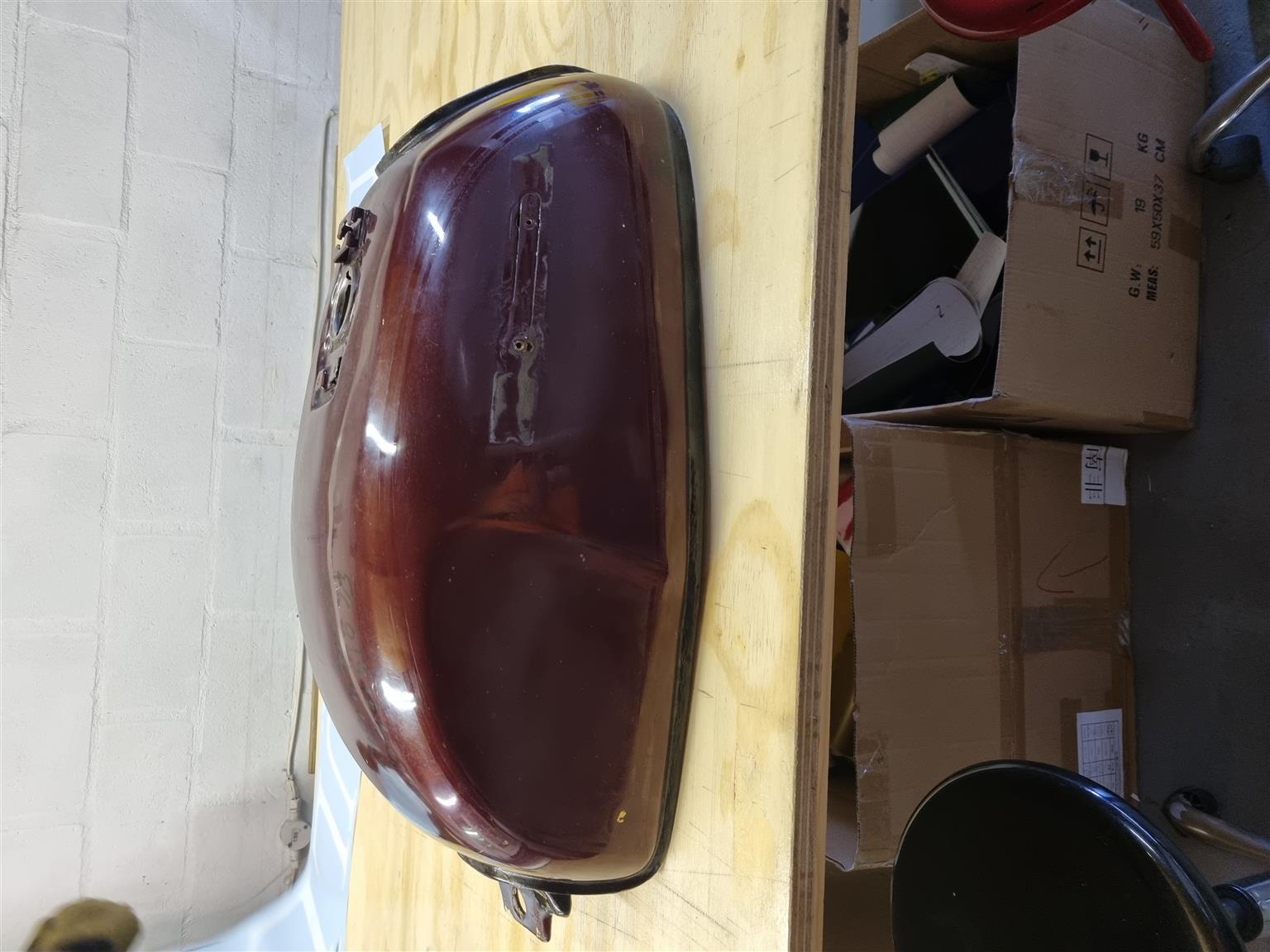 Honda CX500 fuel tank with badges