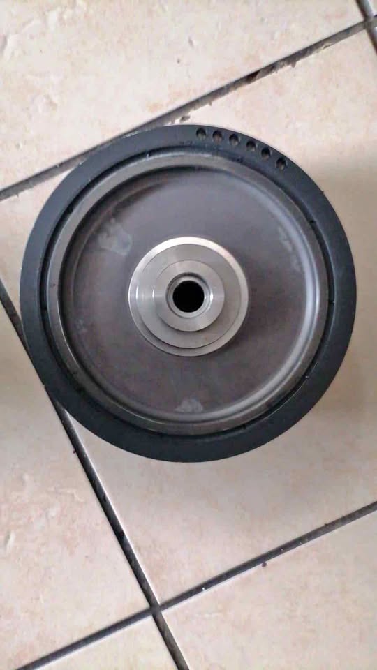 BMW E46 320D CRANK SHAFT PULLEY - Private Seller BMW E46 320D CRANK SHAFT PULLEY - Private Seller