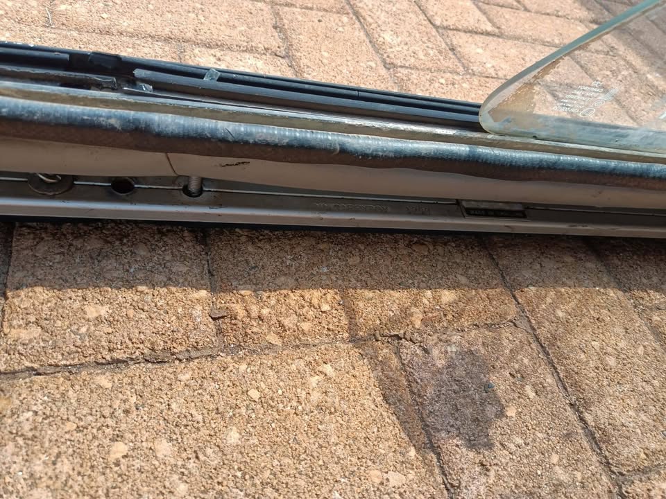 Mitsubishi rodeo canopy - Private Seller