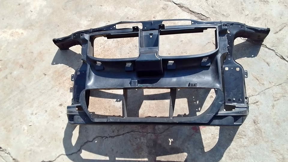 BMW E90 cradle - Private Seller BMW E90 cradle - Private Seller