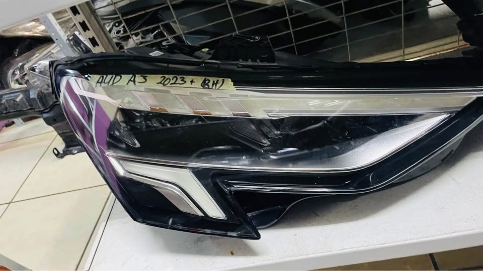 Audi A3 headlight 2023 - Private Seller Audi A3 headlight 2023 - Private Seller