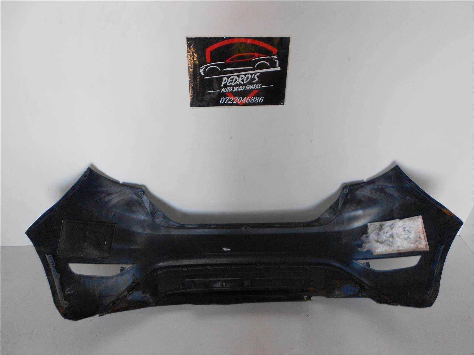 Ford Fiesta Mk7 rear bumper with spoiler - Private Seller Ford Fiesta Mk7 rear bumper with spoiler - Private Seller