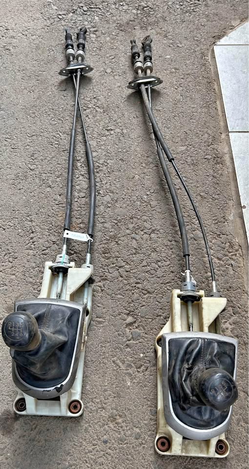 Hyundai Accent Gear Selectors Available @Circle 7 Used Parts - Private Seller Hyundai Accent Gear Selectors Available @Circle 7 Used Parts - Private Seller
