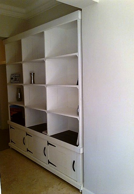 Bookshelf Farmhouse series 2250 with cupboard Two tone