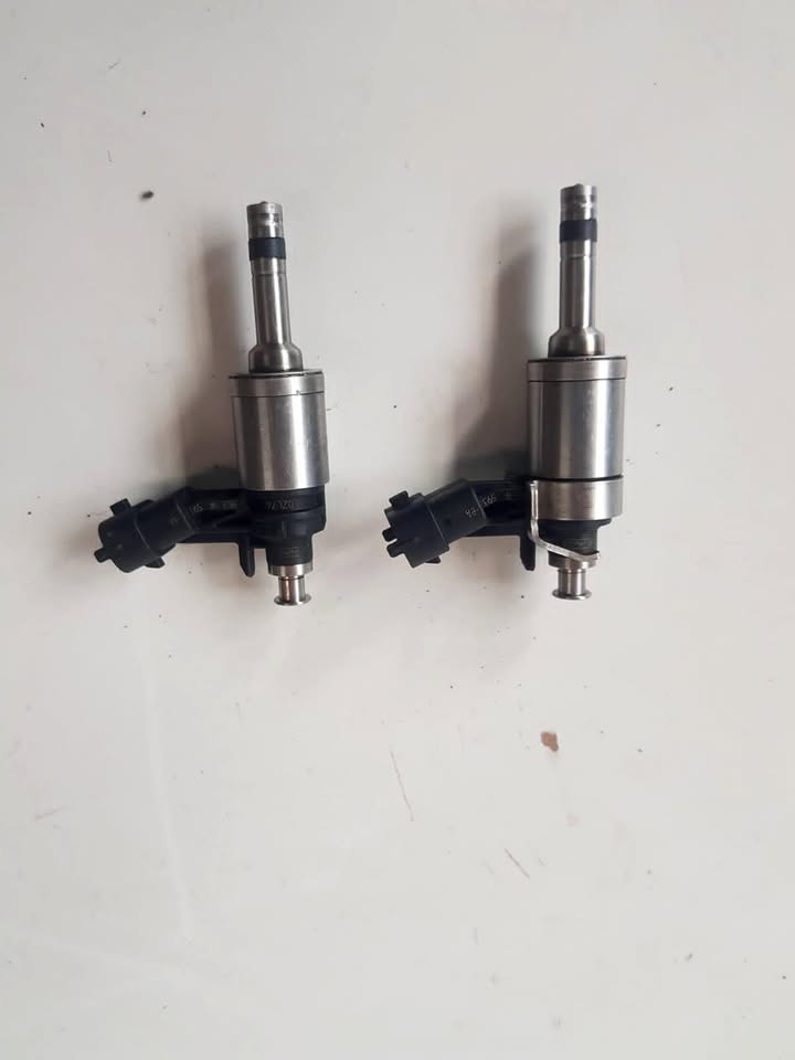 FORD FOCUS ST INJECTORS 2.0L - Private Seller FORD FOCUS ST INJECTORS 2.0L - Private Seller