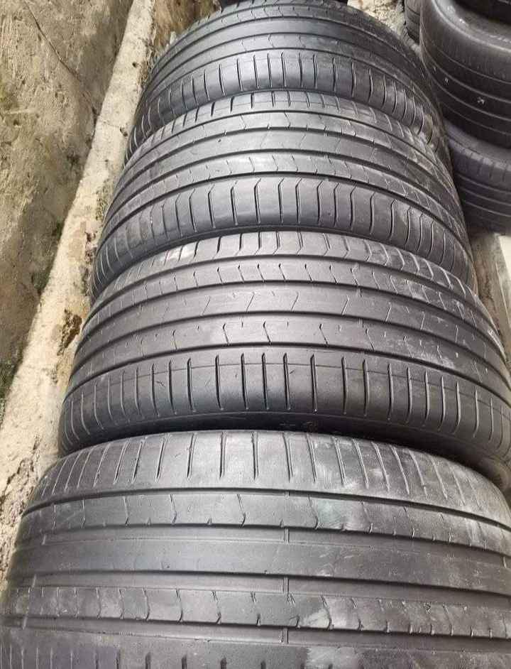 BMW X5 & X6 20 Inch Runflat Tyres For Sell With Sufficient Threads - Private Seller
