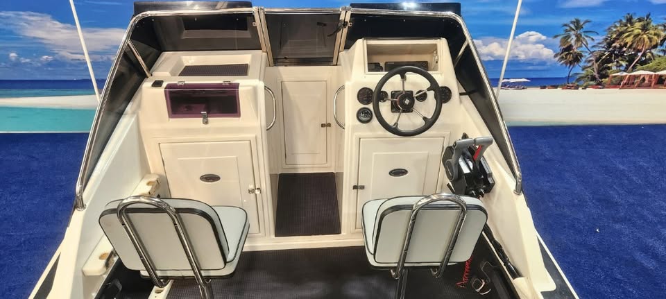 2007 COBRA CAT 525 - Private Seller 2007 COBRA CAT 525 - Private Seller