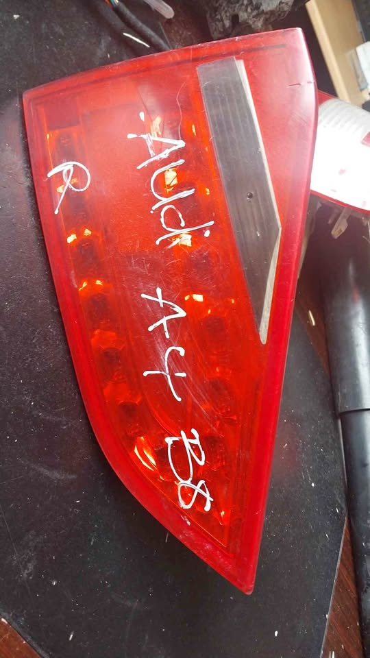 Audi A4 B8 Right Taillight for sale - Private Seller Audi A4 B8 Right Taillight for sale - Private Seller