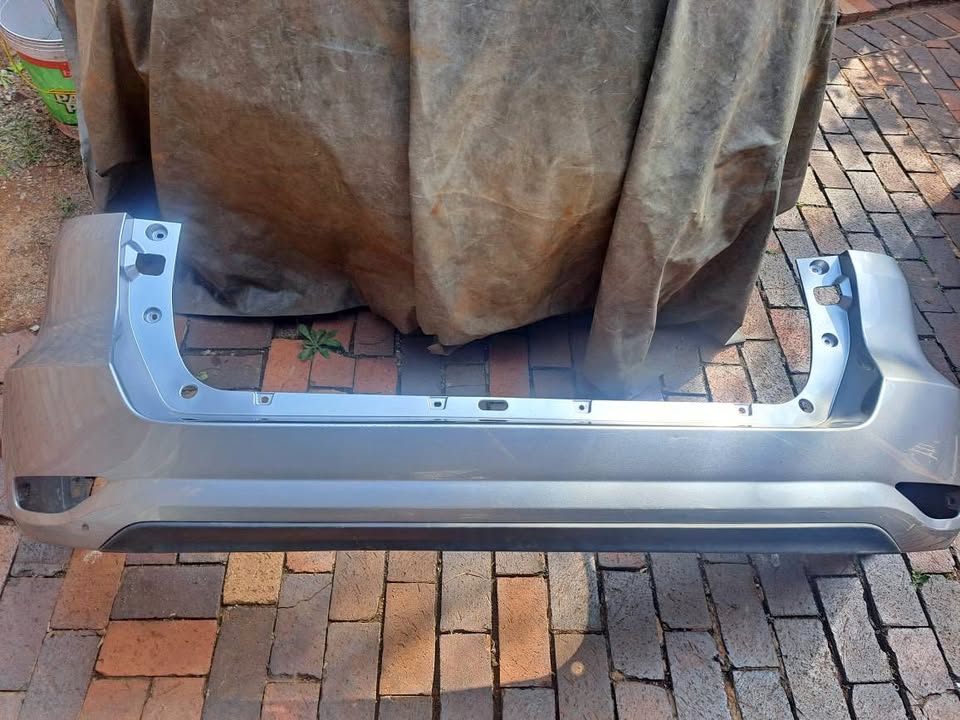 Toyota Fortuner GD6  rear bumper - Private Seller