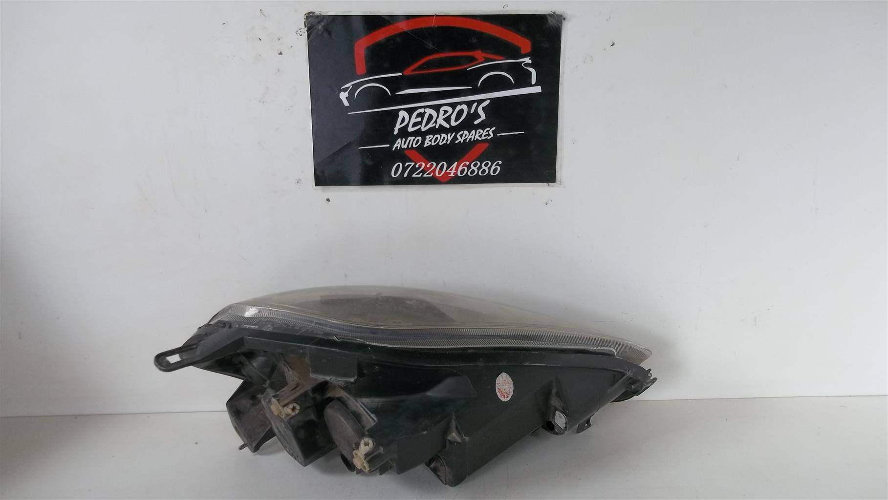 Fiat Punto left headlight - Private Seller Fiat Punto left headlight - Private Seller