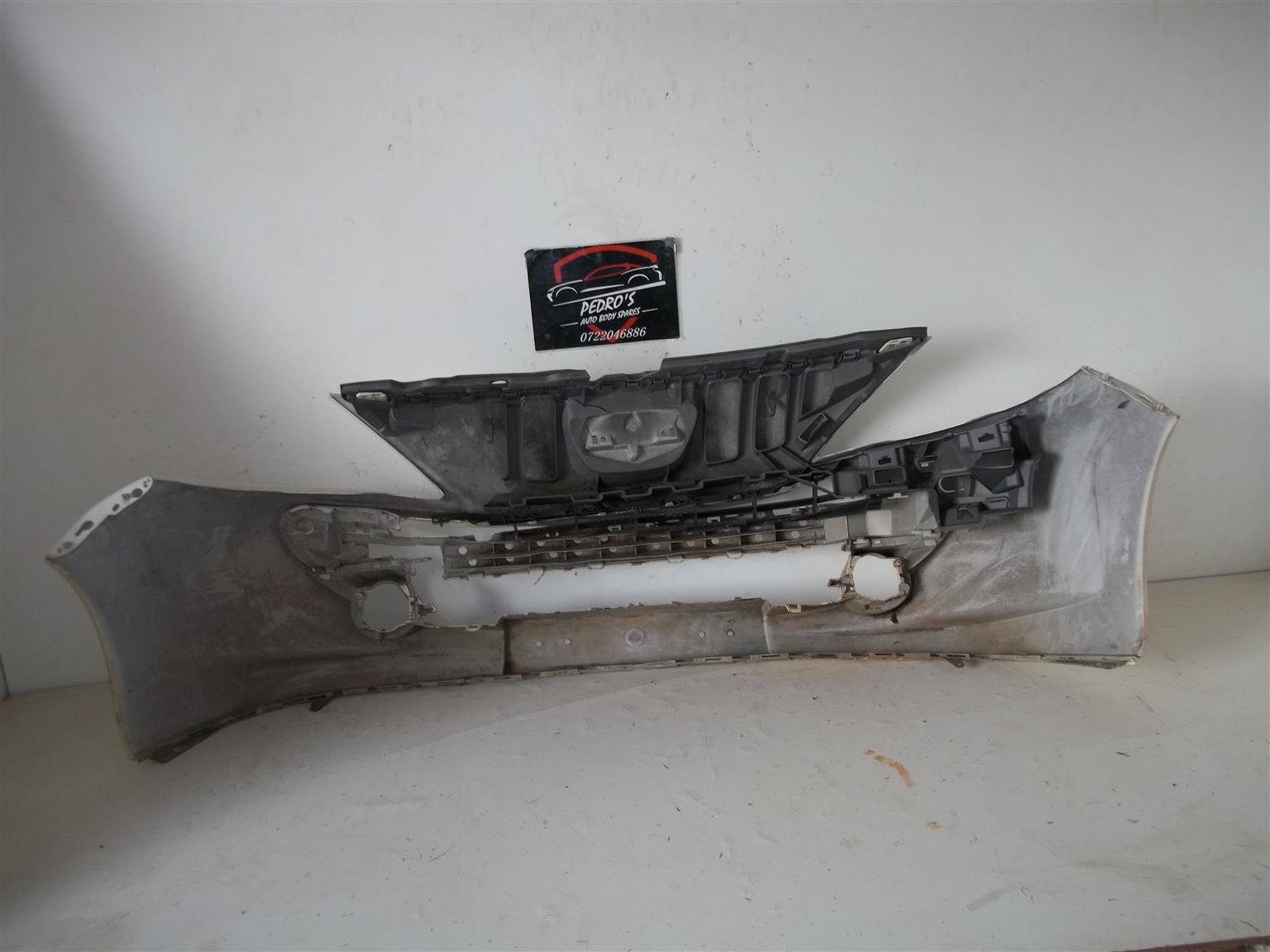 Peugeot 207 '06-'13 front bumper - Private Seller Peugeot 207 '06-'13 front bumper - Private Seller