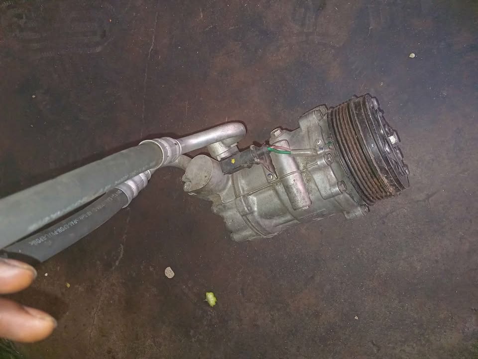 Polo vivo aircon pump new shape
