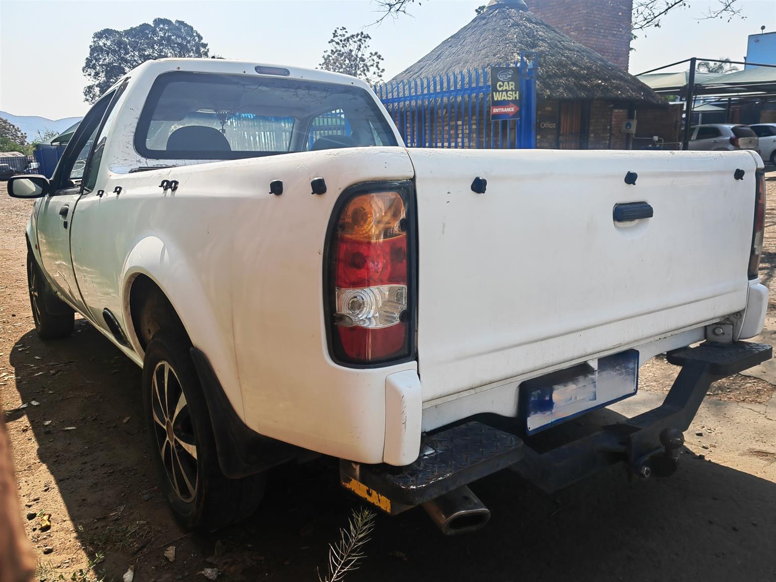 FORD Rocam 1.6 PREFACE Spares - White in colour - Private Seller FORD Rocam 1.6 PREFACE Spares - White in colour - Private Seller