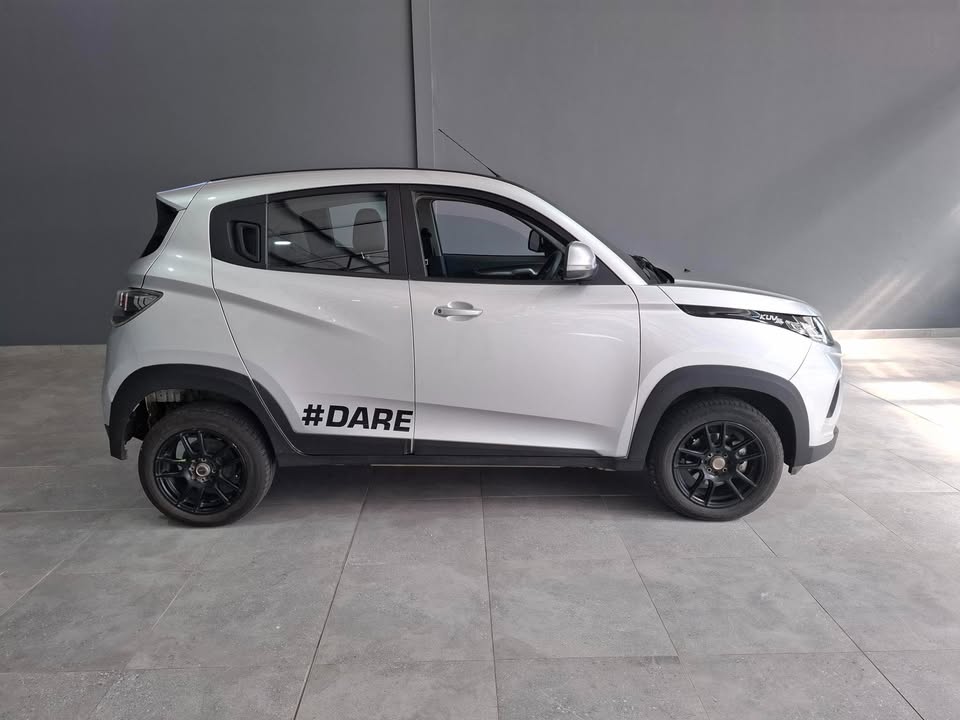 2020 MAHINDRA KUV 100 1.2 K6+ NXT 2020