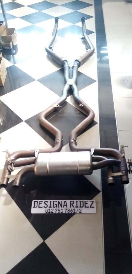 BMW EXHAUST FOR X6M OEM AKRAPOVC EXHAUST - Private Seller BMW EXHAUST FOR X6M OEM AKRAPOVC EXHAUST - Private Seller