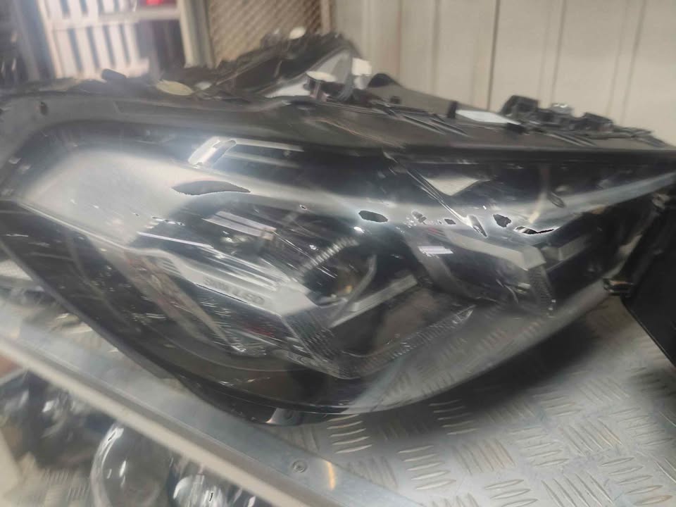 BMW X3 GO1 right headlight 2022 - Private Seller BMW X3 GO1 right headlight 2022 - Private Seller