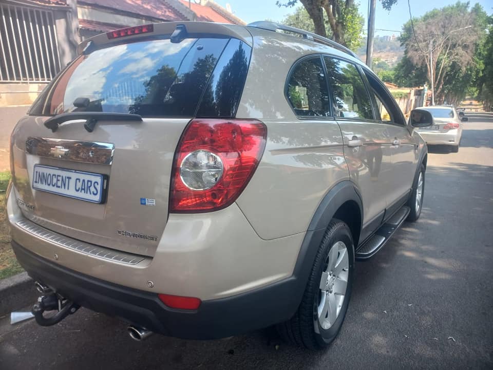 2012 CHEVROLET CAPTIVA 2.4 PETROL, AUTOMATIC, GOLD COLOR