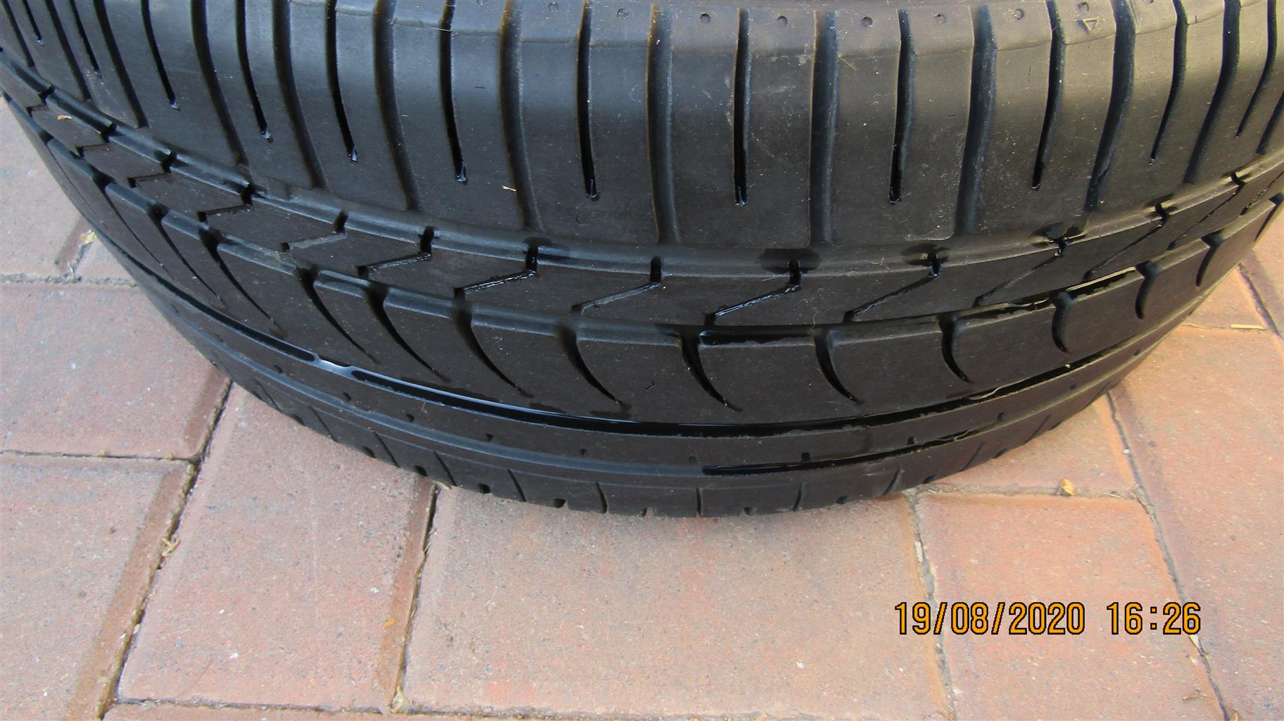 1 Yokohama 215/55 R17 tyre for sale suitable for Toyota RAV4