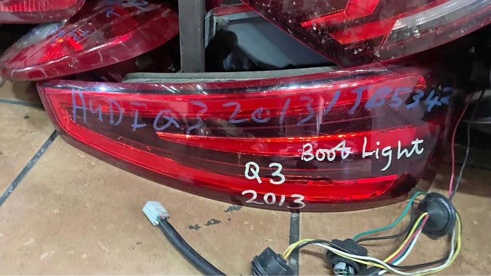 Audi Q3 taillight 2013 - Private Seller Audi Q3 taillight 2013 - Private Seller