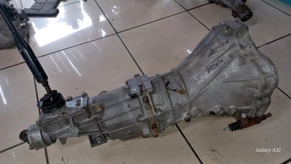 Nissan Hardbody NP300 4x2 Manual 5 Spd Gearbox (KA20 - KA24) - Private Seller Nissan Hardbody NP300 4x2 Manual 5 Spd Gearbox (KA20 - KA24) - Private Seller