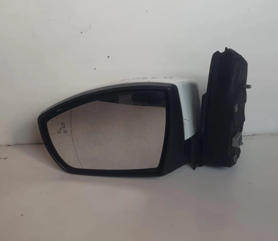 Ford Kuga (2013-2017) Door Mirrors - Private Seller Ford Kuga (2013-2017) Door Mirrors - Private Seller