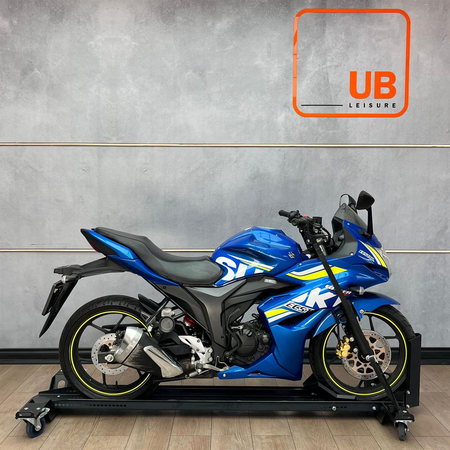 Gixxer 259 on sale