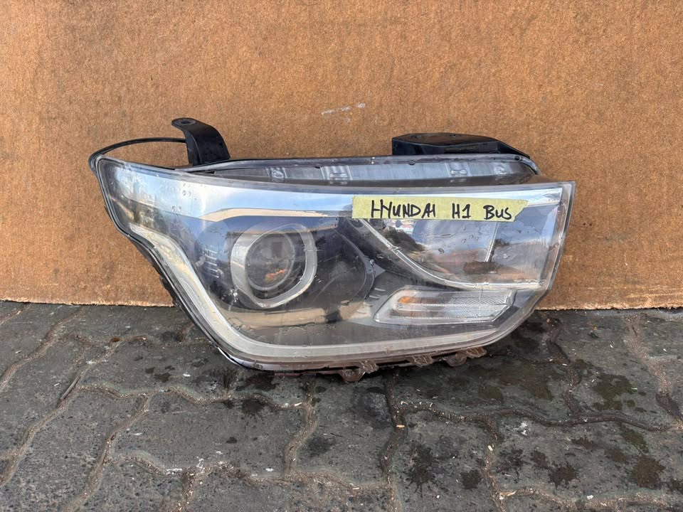 Hyundai H1 Bus Headlight LED - Private Seller