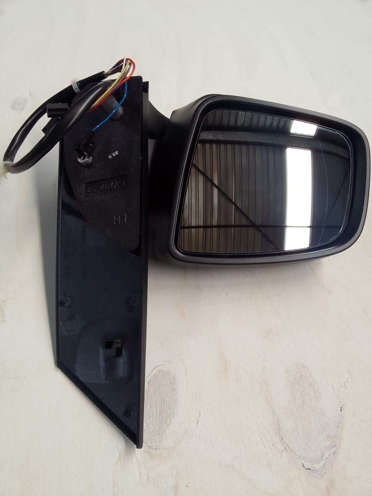 Mercedes Benz W639 Vaiano left front door mirror and indicator for sale - New - Private Seller Mercedes Benz W639 Vaiano left front door mirror and indicator for sale - New - Private Seller