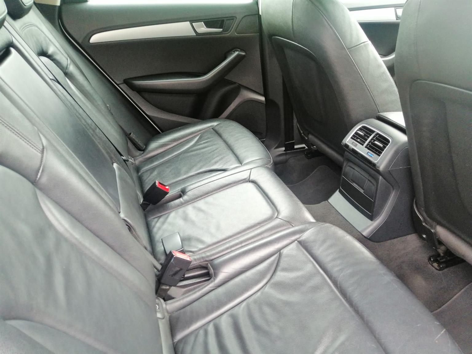 2011 Audi Q5 2.0T Quattro Stronic