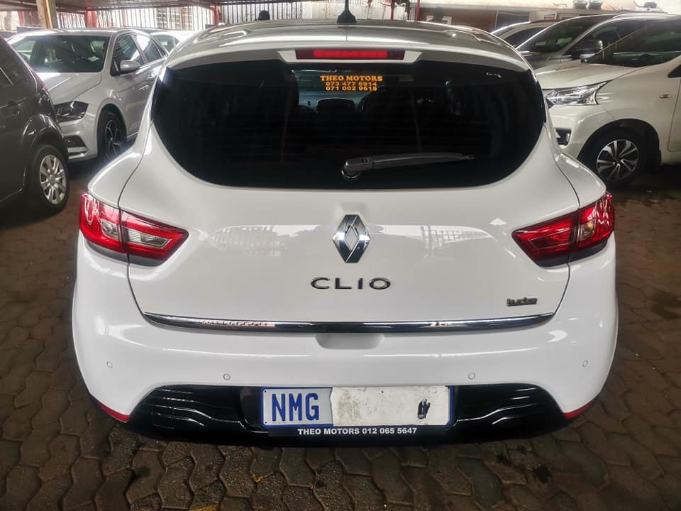 2014 RENAULT CLIO 4  900T MANUAL PETROL