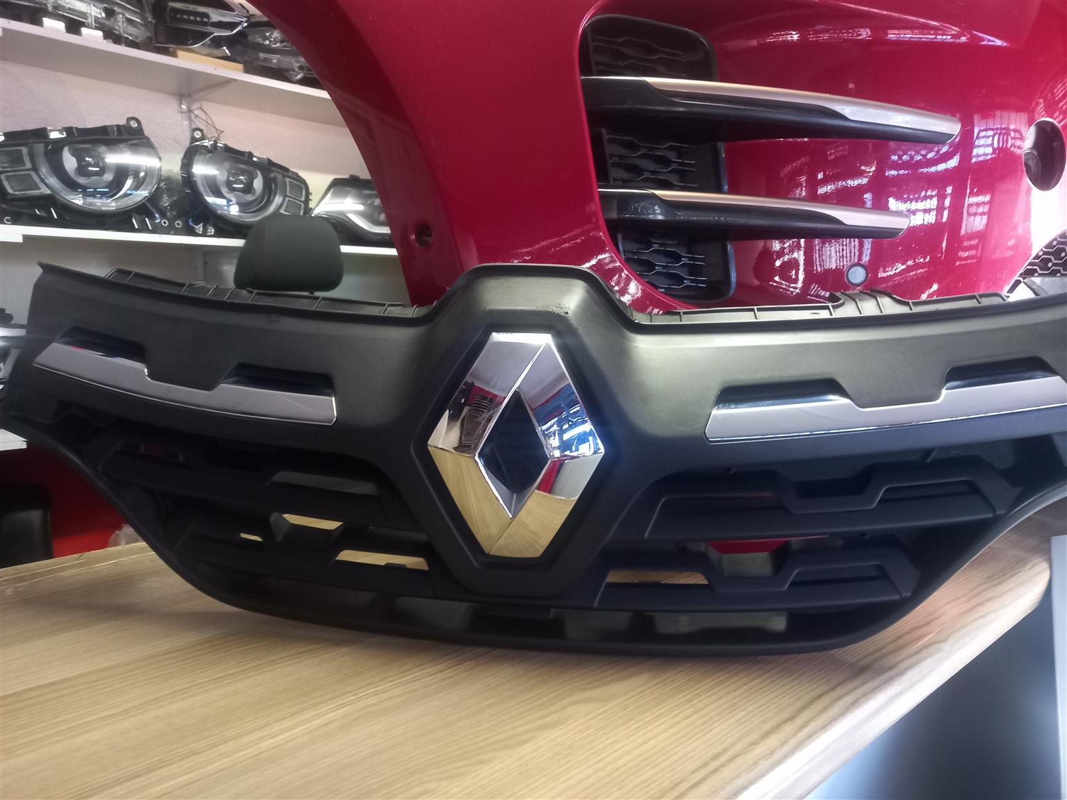 2019 RENAULT KWID MAIN GRILL FOR SALE - Private Seller 2019 RENAULT KWID MAIN GRILL FOR SALE - Private Seller