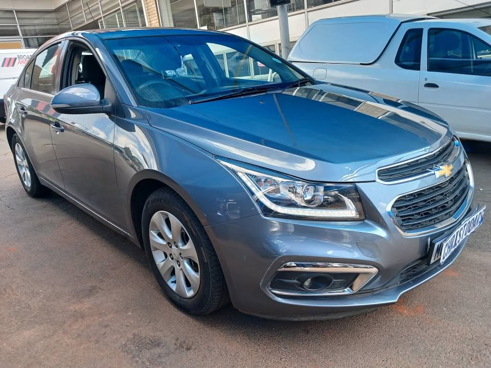 Used Chevrolet Cruze sedan 1.6 LS - Private Seller Used Chevrolet Cruze sedan 1.6 LS - Private Seller