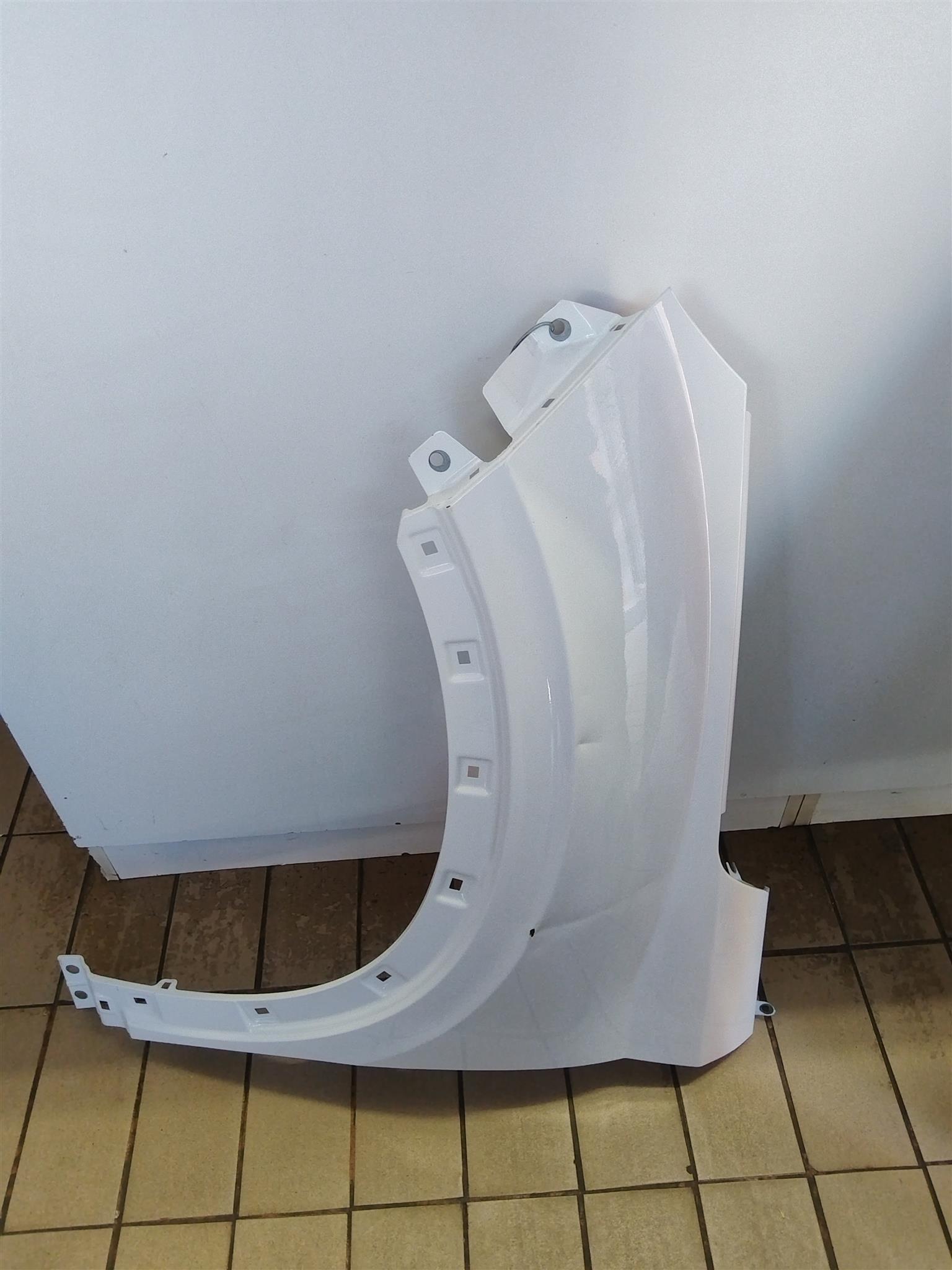 2022 HYUNDAI VENUE FENDER LEFTSIDE AVAILABLE FOR SALE - Private Seller