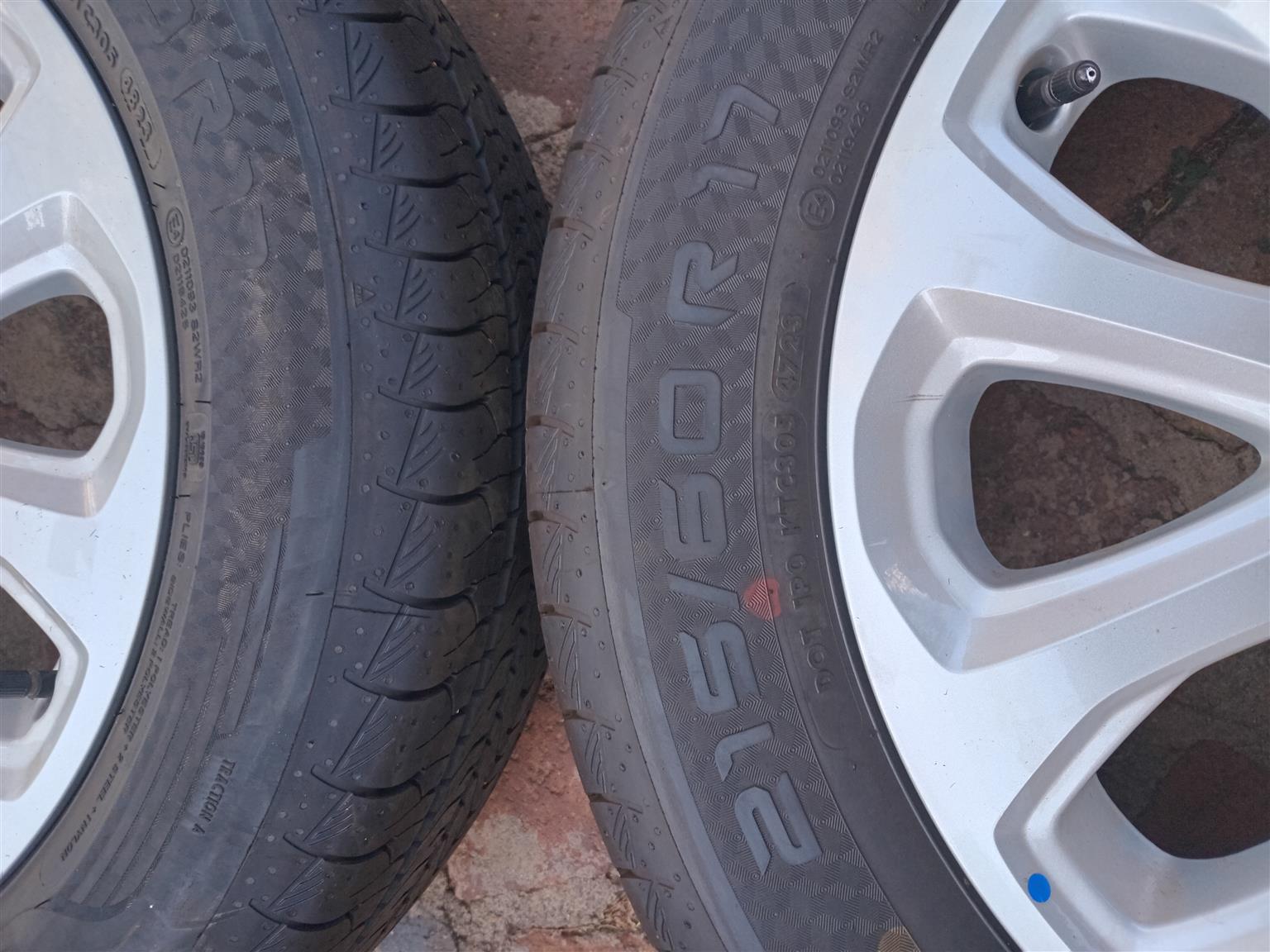 215/60/17 Apollo tyres & Suzuki mags - Private Seller 215/60/17 Apollo tyres & Suzuki mags - Private Seller