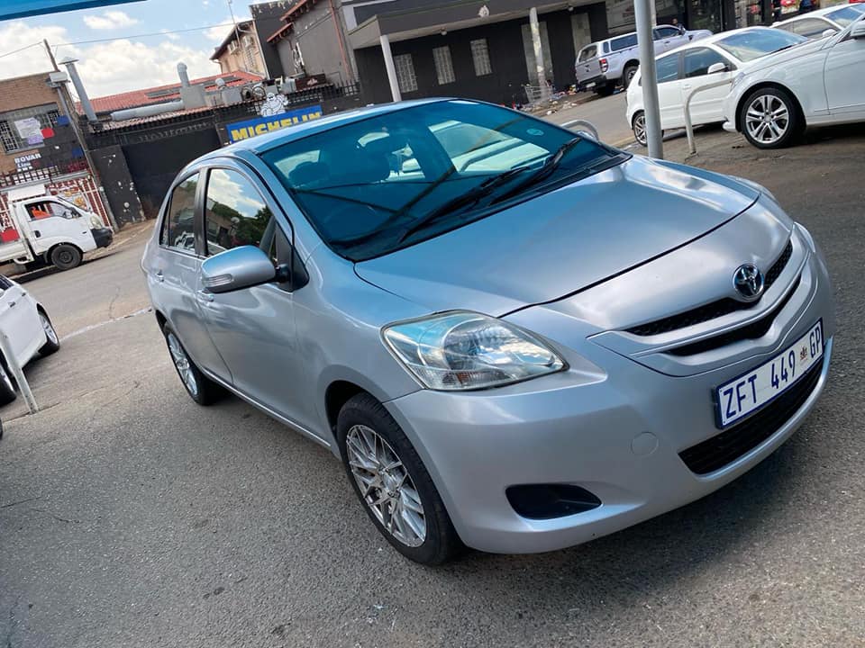 2010 TOYOTA YARIS SEDAN 1.3T AUTO