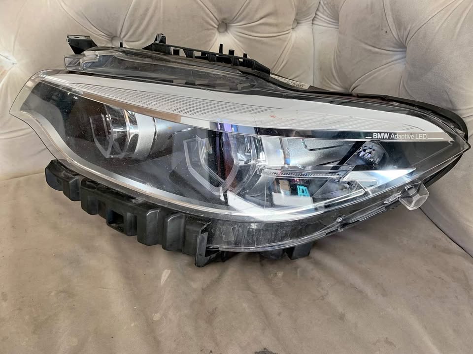 F22 Headlight